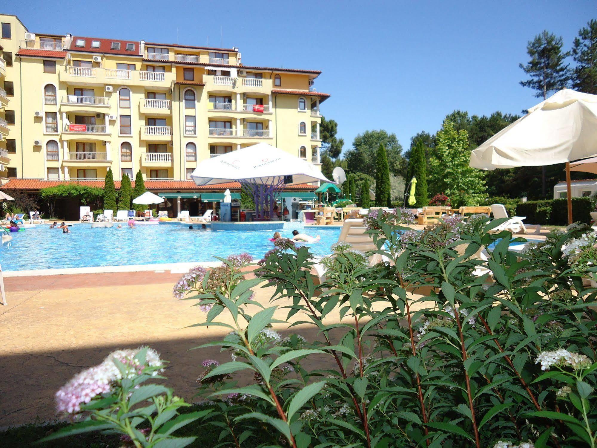 Summer Dreams -Apartcomplex Sunny Beach Eksteriør billede