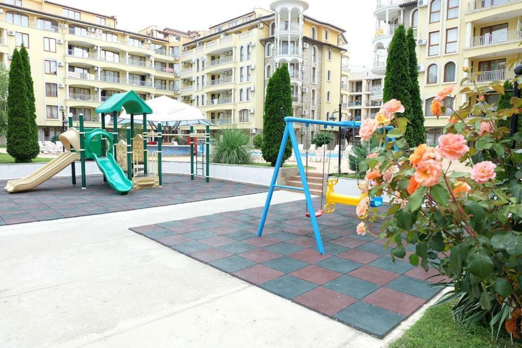 Summer Dreams -Apartcomplex Sunny Beach Eksteriør billede